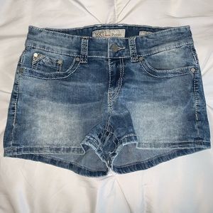 BKE women’s shorts